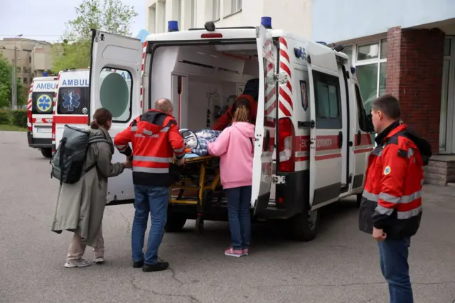 Як війна вплинула на здоров'я українців: тиск, алкоголізм і психіка